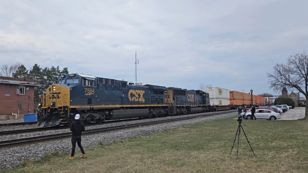 CSX 7584